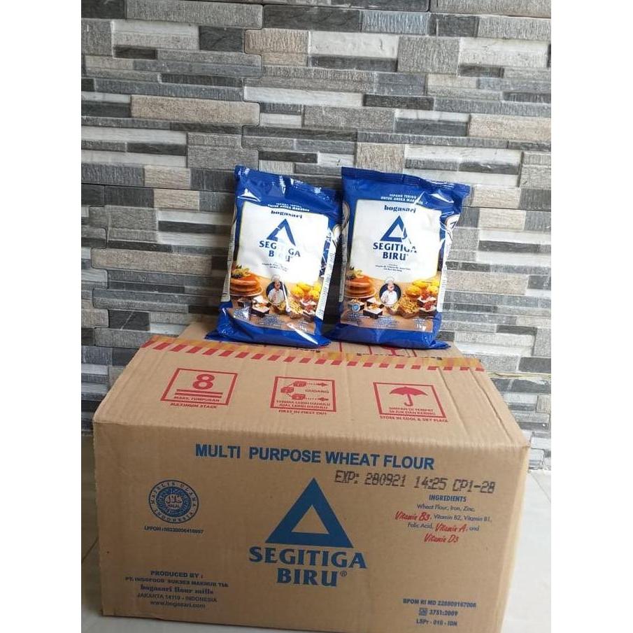 Tepung Segitiga Biru 1 Dus