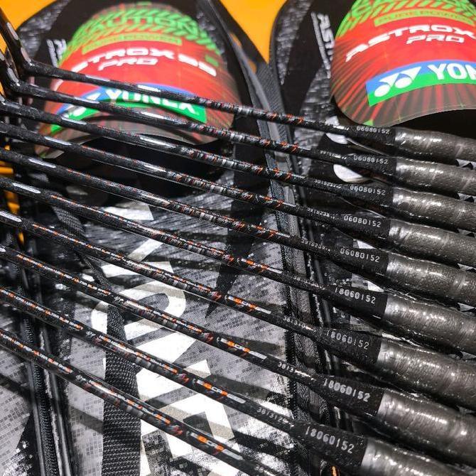 Original Yonex Racket/Raket Yonex Original Astrox 99 Pro Gen 3.Black Green.Made in Japan.(SP code).I