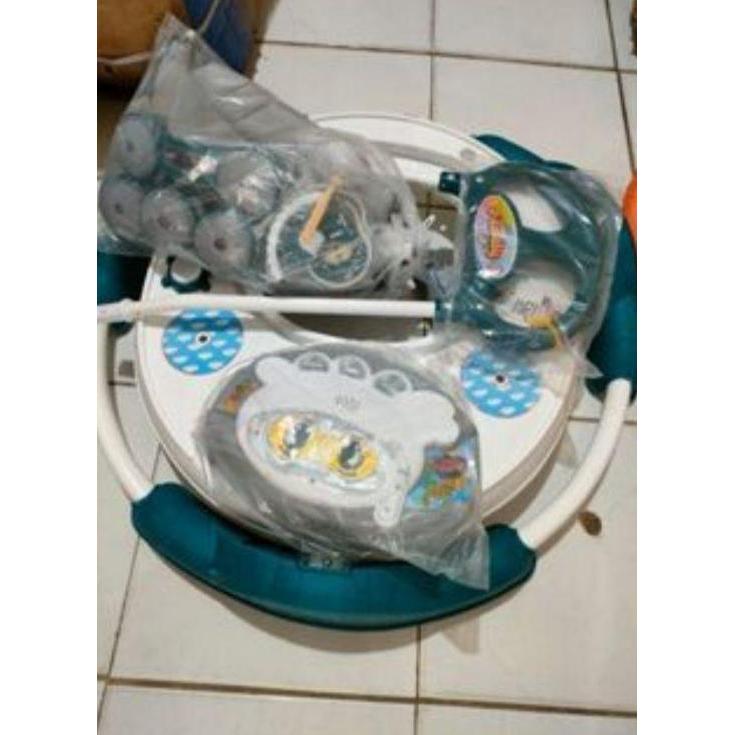 Baby walker family FB 880 kereta dorong bayi