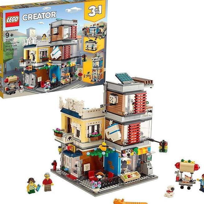 LEGO Creator 3 in 1 Townhouse Pet Shop & Caf 31097 Toy Store