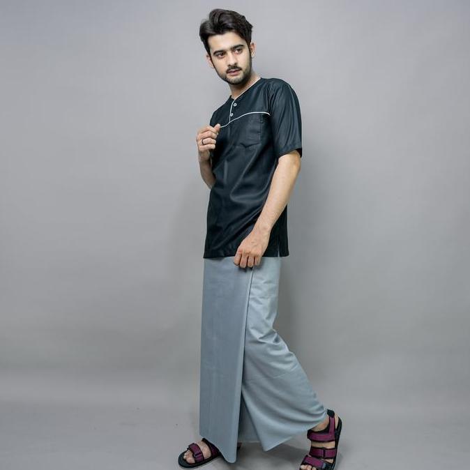 Miliki Katsae - Sarung Pria Dewasa Motif Sarung Polos Abu - Abu / Sarung Sholat Pria / Sarung Laki L