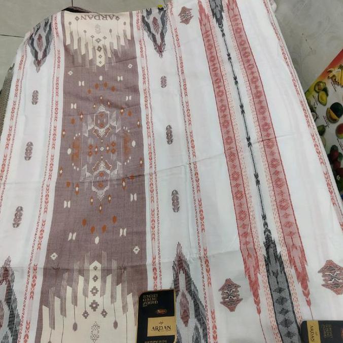Terjangkau Sarung Ardan Sgj Motif Bhs Songket Gunung Jaquard Tipe Gold.