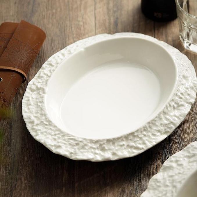 STARK Wide Plate / Piring Saji Salad Keramik Putih Fine Dining Estetik