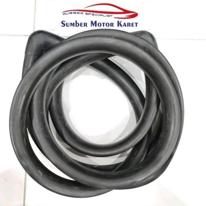 Promo Karet Kaca Depan Mobil Isuzu Panther Tahun 1995-2000 Diskon