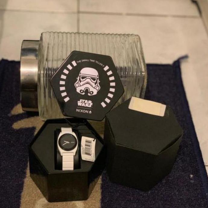 nixon small time teller