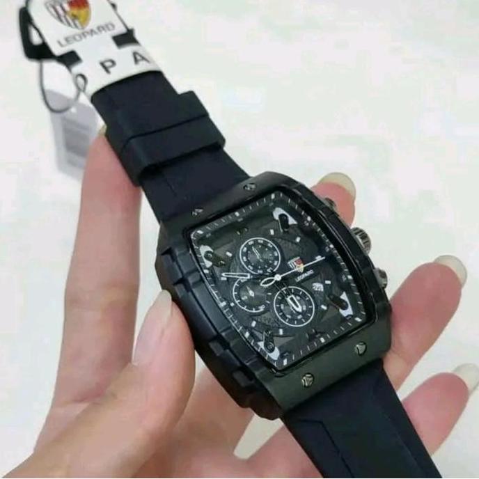 JAM TANGAN  pria terbaru leopard
