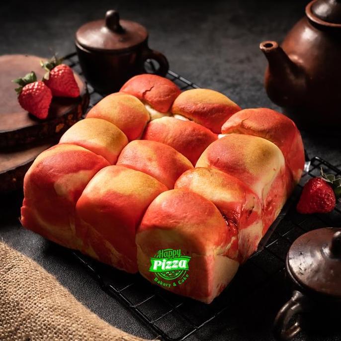 Roti Sobek Strawberry / Roti sobek Stoberi / Roti Sobek WAR