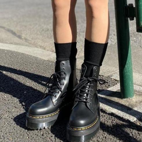 Sepatu Dr Martens Jadon Platform