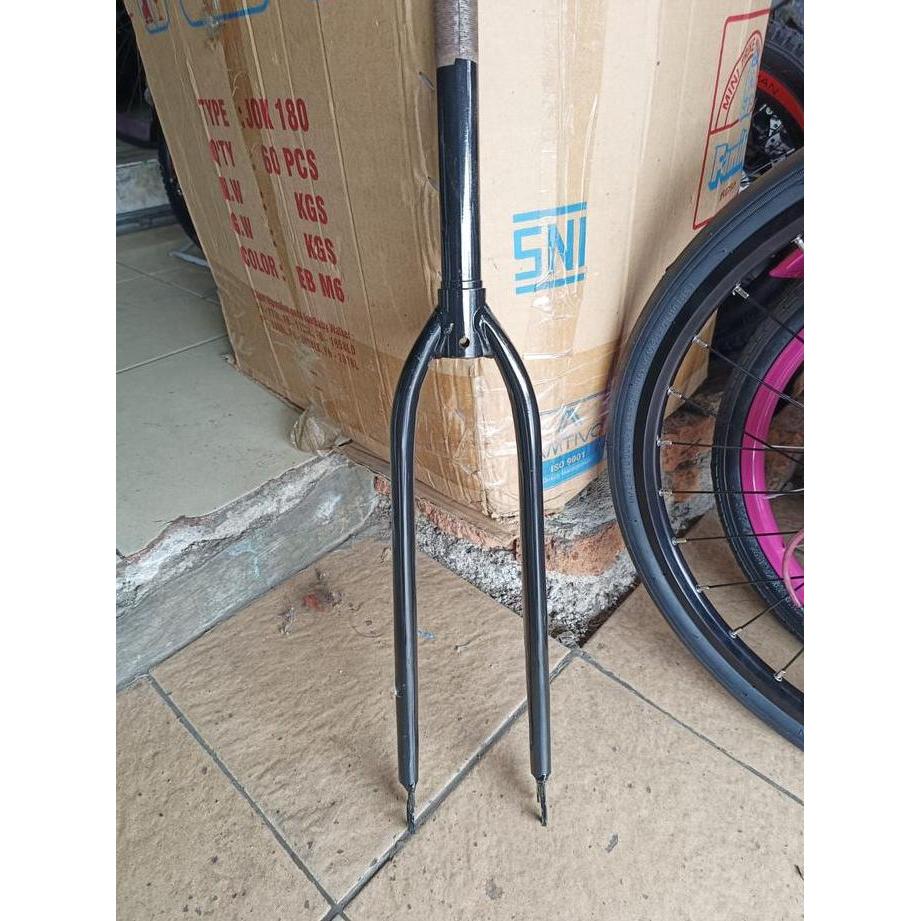 fork sepeda fixie 700c model classic bahan besi ukuran standar drat insert adaptor stem 22.2