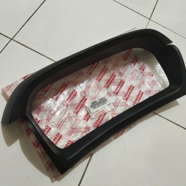 DASHBOARD TOPI SPEEDOMETER HINO 500 LOHAN FM260TI COVER SPEDOMETER