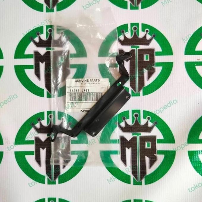 Braket Bracket Breket Dudukan Visor Windshield Winsil Kawasaki Z 800 Z800 Z8 Original Hemat