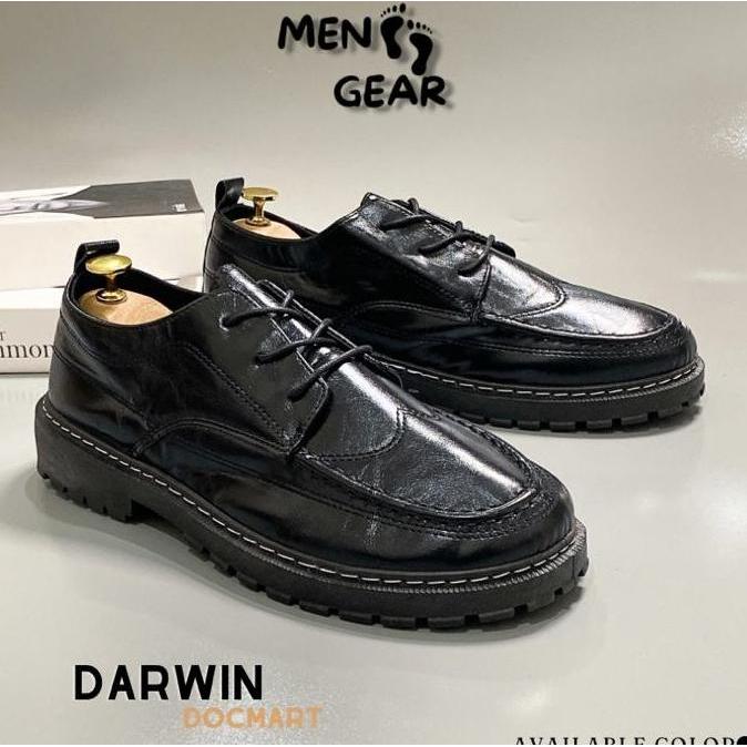TERMURAH - MENFOOTGEAR Darwin Sepatu Wisuda Pria Sepatu Casual Sepatu Sneakers Kulit Pu Leather Hita