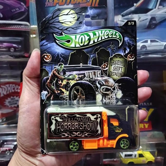 Hot Wheels Hiway Hauler 2 Happy Halloween Kroger Exclusive Very Rare