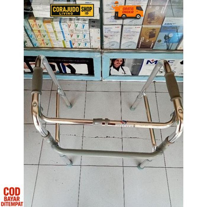 Quality Walker Alat Bantu Jalan Lansia/ Walker Lipat Stenlis Lansia