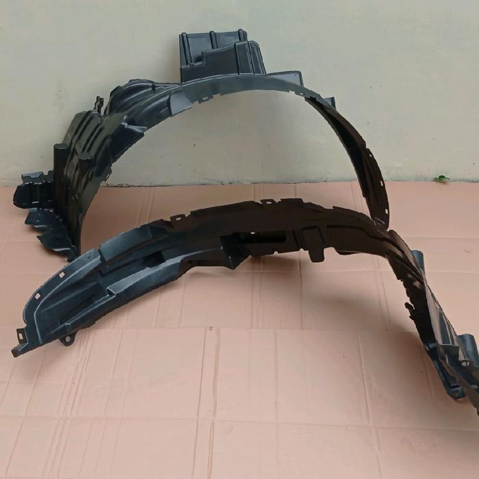 Liner Fender/ Penahan Lumpur Avanza/Xenia 2004 S/D 2011 Import / Liner Avanza Vvti / Liner Xenia Ori
