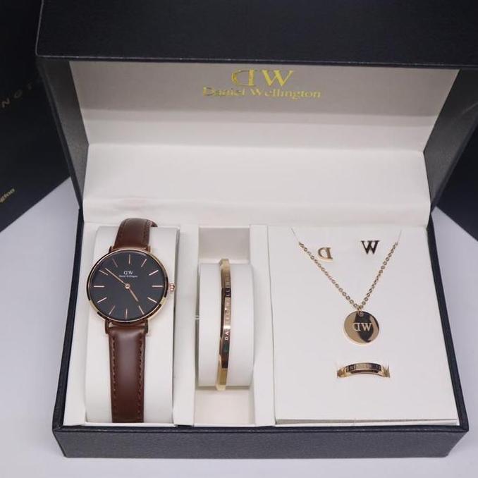 Watchtime- Jam Tangan Wanita Analog Paket Kado Ulang Tahun