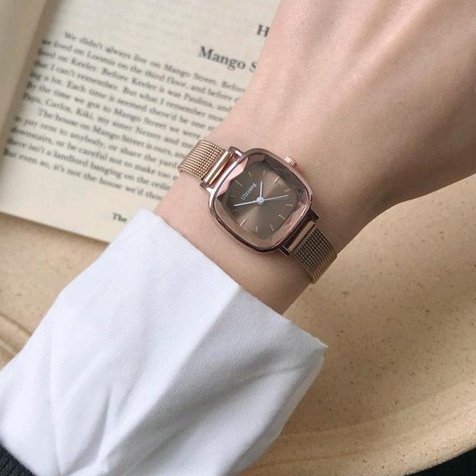 Watchtime- Barbee Jam Tangan Wanita Analog Ulzzang Cubic Strap Karet Pasir Casual Fashion Wanita Js0