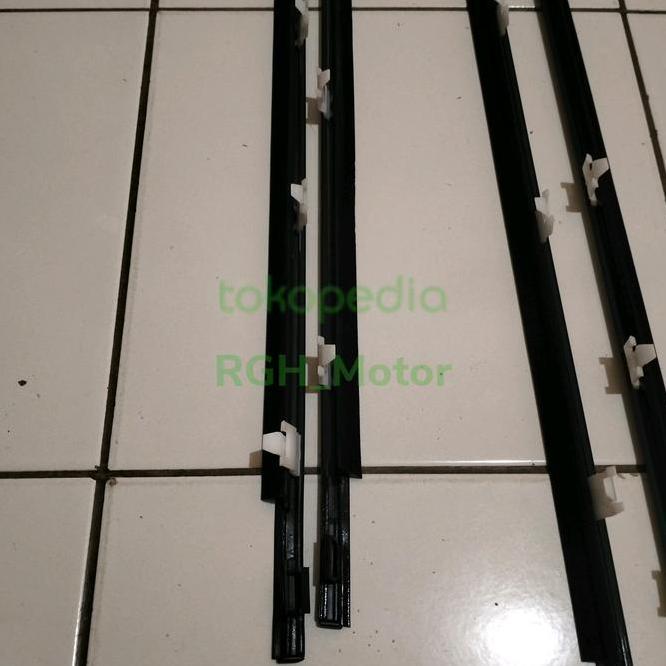 Pelipit Kaca Avanza /Xenia Lama 2004/2012