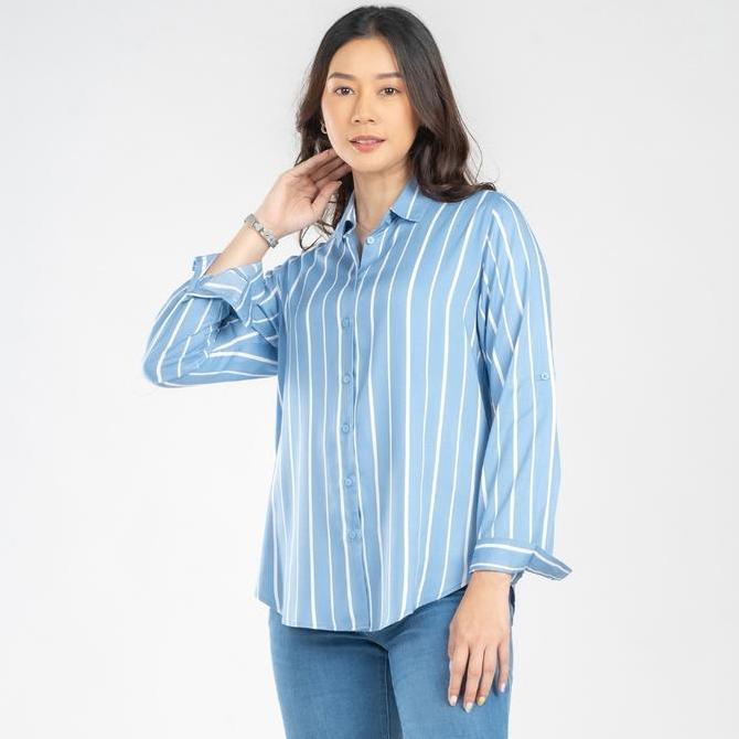 C2 Flemin Blue Kemeja Casual Wanita Lengan Panjang Motif Garis
