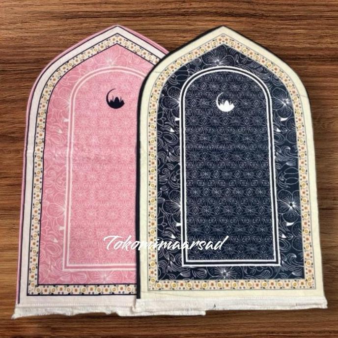 New Sajadah Kubah Motif Cople Muslim Lembut Couple Nyaman Haji Umroh Hitam Putih Turki