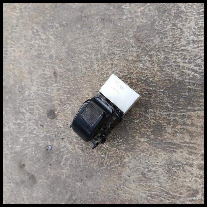 DISKON SWITCH SAKLAR TOMBOL POWER WINDOW KACA PINTU PENUMPANG AVANZA XENIA LAMA ORIGINAL COPOTAN 