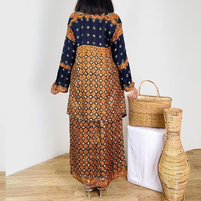 Saless Lausboutique-Rinjanie Set-Setelan Batik
