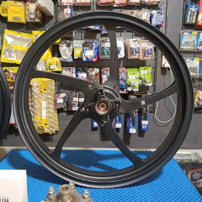 Velg Rcb Forged 185-250. Mx king, bisa pnp Ninja, not cnc delkevic, oz , nx, cardinal, cmg, dll Orig