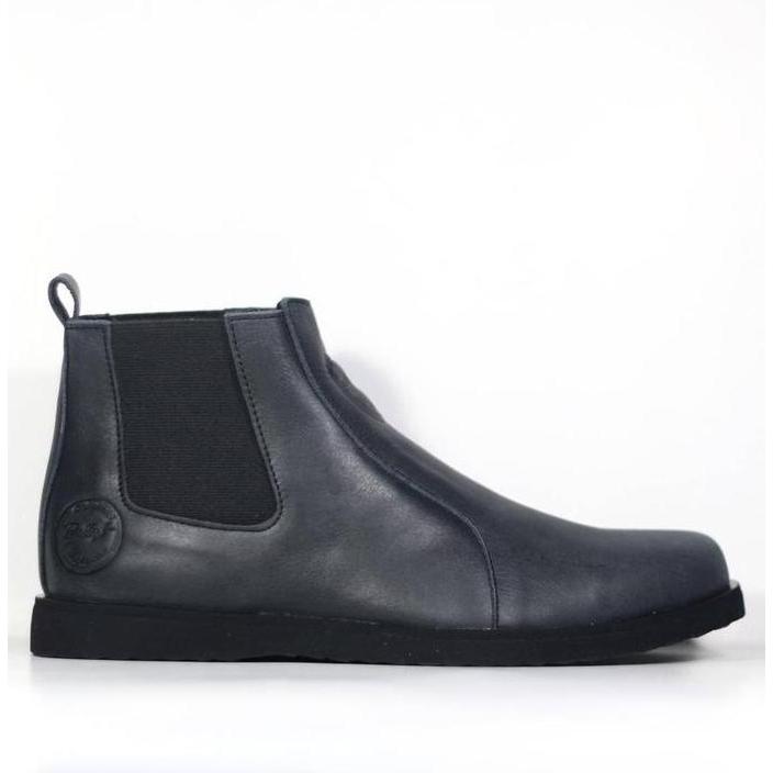 SEPATU CASUAL STYLE LEATHER BRADLEYS ELAGOS BLACK