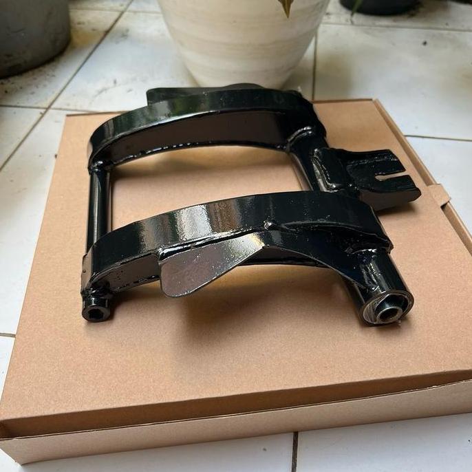 engine mounting custom mundur beat esp vario 110 fi scoopy fi beat karbu vario 110 karbu beat f1