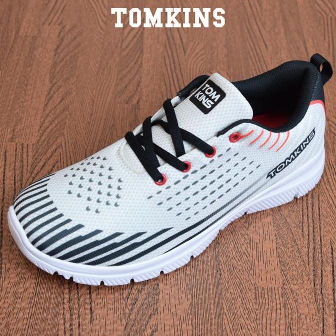 TOMKINS Mailee -  White Black Sepatu Olahraga Pria