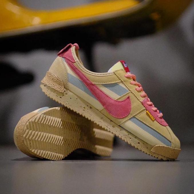 Nike Cortez X Union Tan Bee Pink Orinal