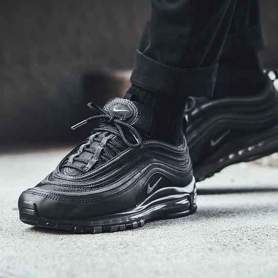 Sepatu Sneakers Pria Nike Air Max 97 Tripple Black Orinal BNWB Murah