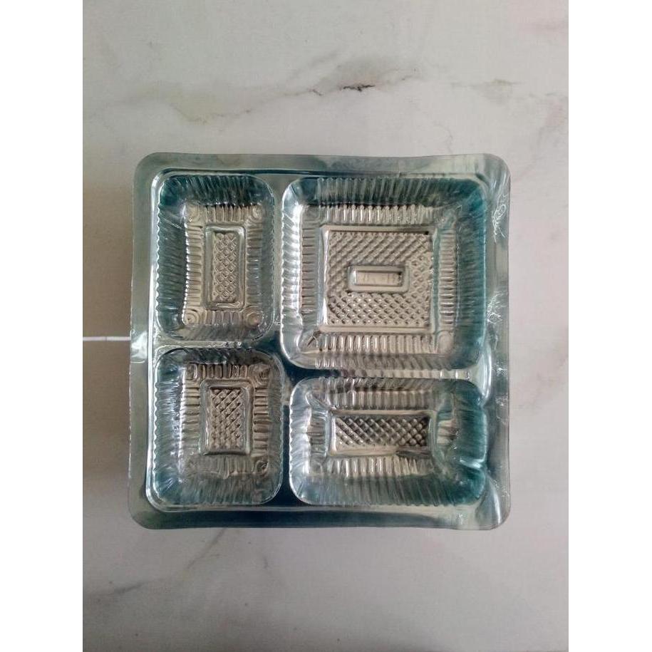 Ready Mika Box Nasi Sekat 4 BP-18 Kecil - 50pcs