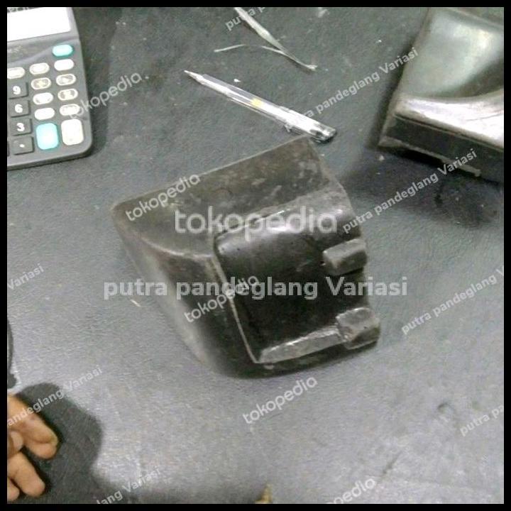 TERMURAH KARET UJUNG FOOT STEP INJAKAN SAMPING MOBIL KIJANG KAPSUL MODEL ORI 