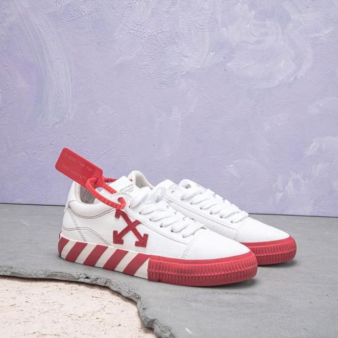 off white vulcanized low sneakers