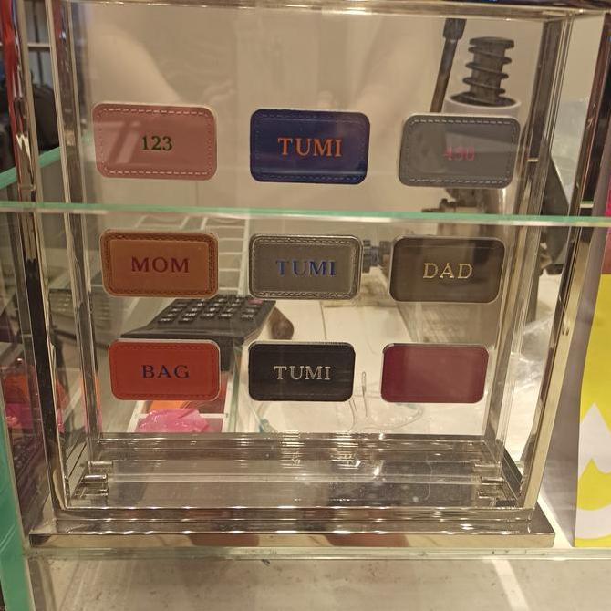 Emboss Grafir Tas Tumi Patch Monogram