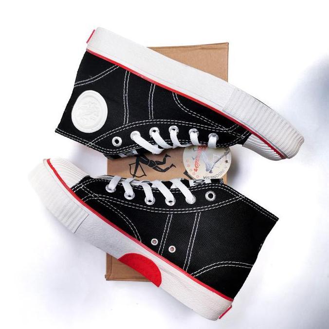 Kakikaki- Sepatu Warrior Classic High Black White / Hitam Putih