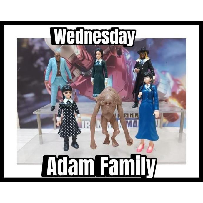 Action Figure Wednesday Addams Family set 6
