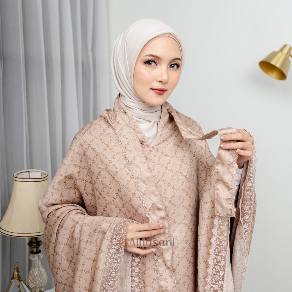 Harga Miring Mukena Dewasa Jumbo Santorini Silk 3 In 1 Renda Mewah Hazzta Mukena Putih Premium Mewah