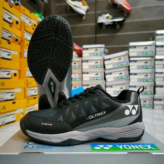 Mintonoi- Sepatu Badminton Yonex Voltrex Terbaru Free Kaos Kaki-Sepatu Badminton Pria Wanita