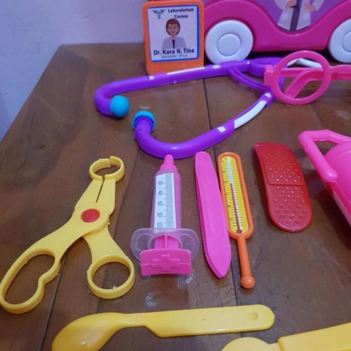Mainan Set Koper Peralatan Dokter
