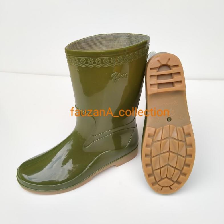 PROMO Sepatu Boots Karet Pendek Wanita Tahan Air Yumeida YM2