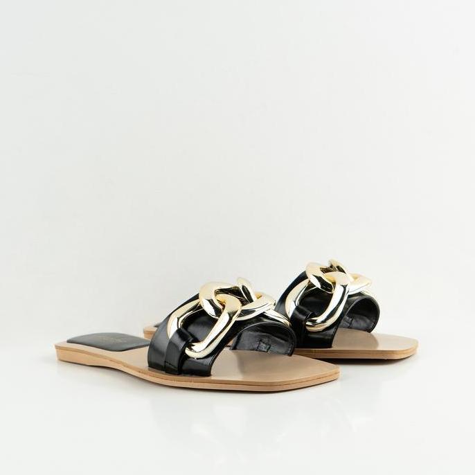 Terpopuler- Urban&Co Essentials Sandal Wanita Sendal Teplek Casual - Evara