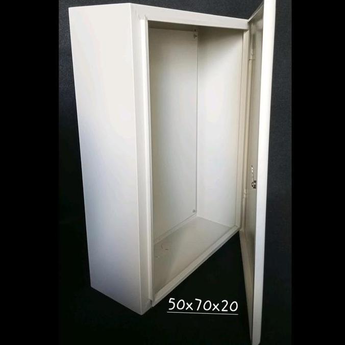 Box Panel Clipton 50 x 70 x 20 // Box Panel Clipton 50x70x20 // Box Panel 50x70x20 // Box Panel 50 x
