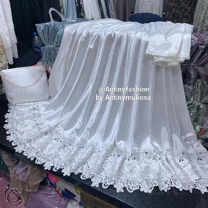 DS276 - MUKENA Khusus PUTIH  CANTIK PREMIUM/ Mukena putih mewah dan elegan/ mukena sutra silk premiu