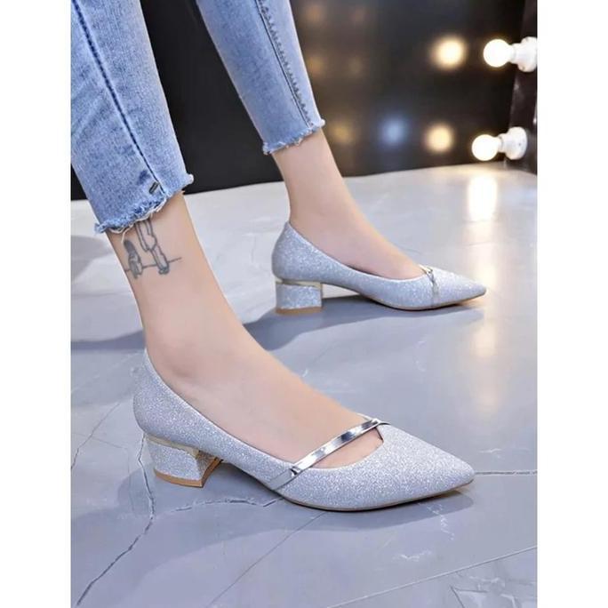 Sale Sepatu Wanita/Sepatu Pantofel Kerja Kantoran/Ibu Guru Sekolah Dan Kagiatan Lain Nya Tinggi 5Cm 