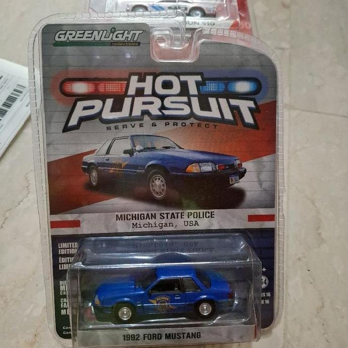 greenlight 1992 ford mustang hot pursuit