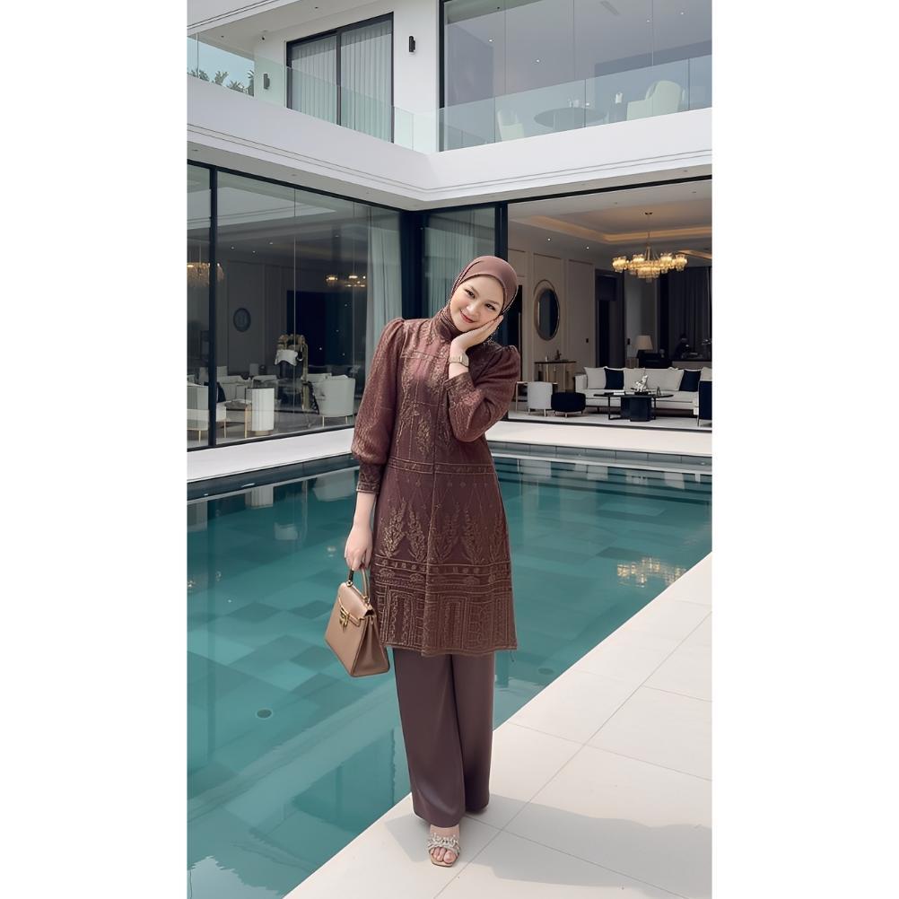 BESTPROMO GYO PREMIUM INNER OUTER BURGUNDY SETELAN WANITA SAKURA ONE SET MOTIF TILE BROKAT TUNIK PES