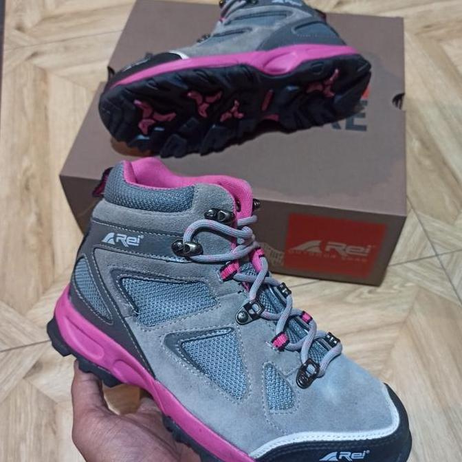 Sepatu Gunung Rei Original sepatu Gunung wanita arei original boot terlaris