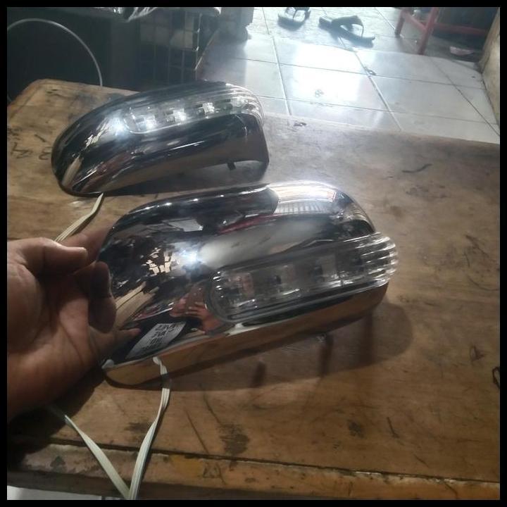 DISKON COVER SPION MOBIL AVANZA / XENIA LAMA 2006 - 2011 SEBELAH KIRI PLUS LAMPU 